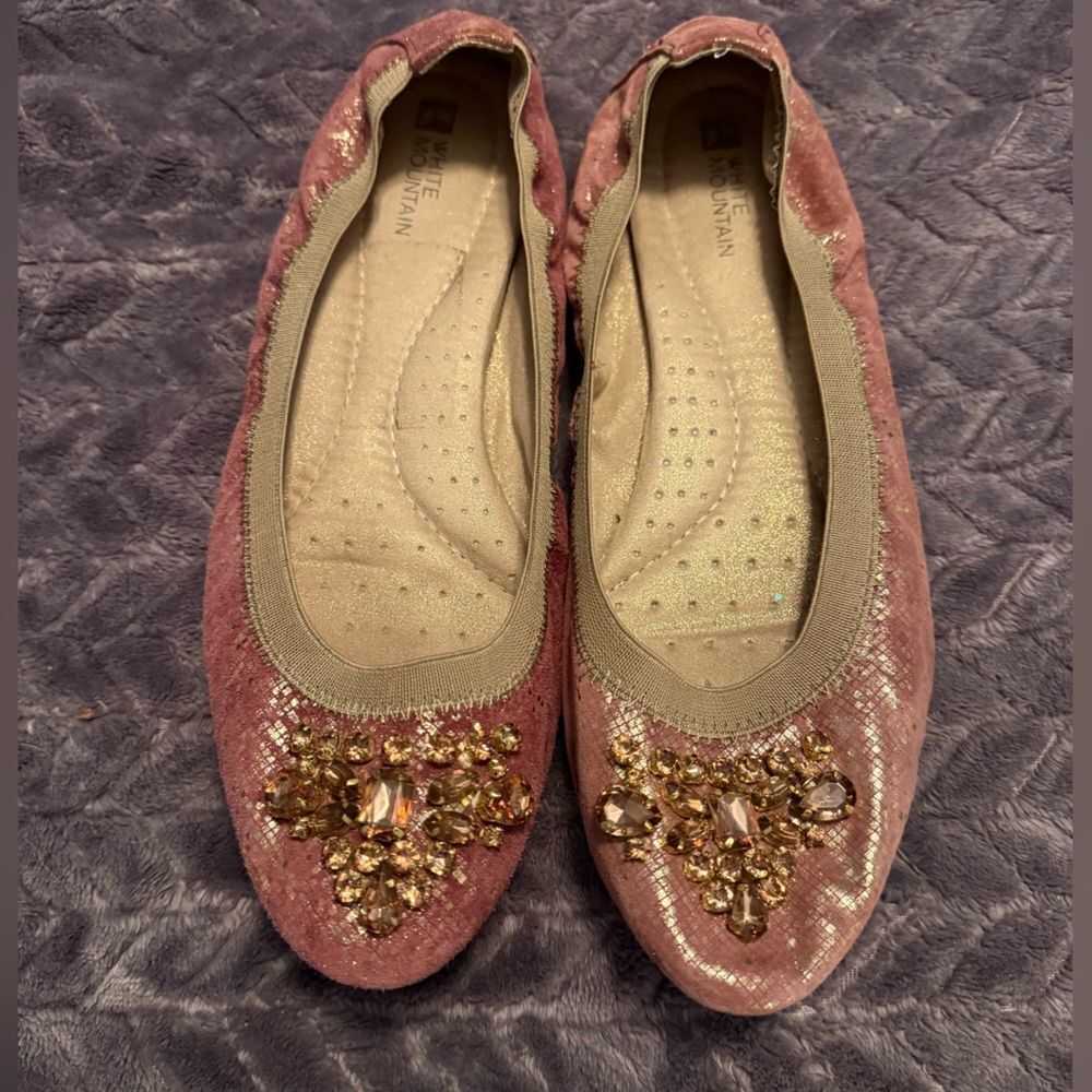 White Mountain Dusty Pink Jewel Embellished Flats